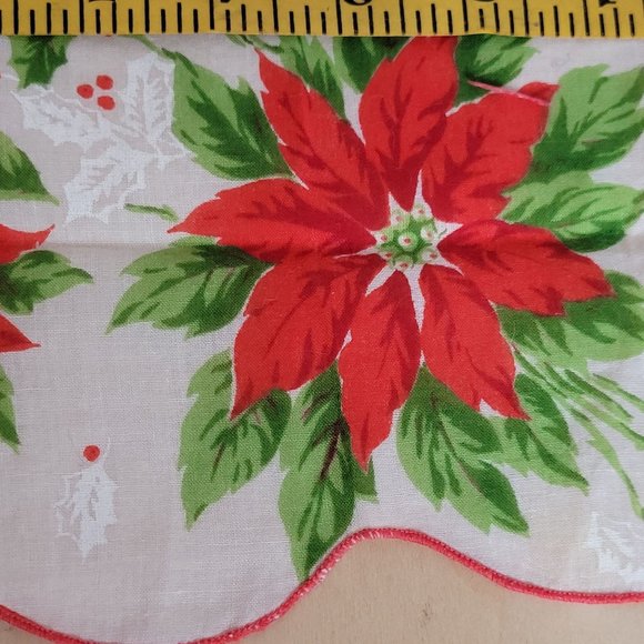 Vintage Handkerchief Lot of 3 Holiday Christmas Valentines Day Poinsettia Hearts - Picture 10 of 10